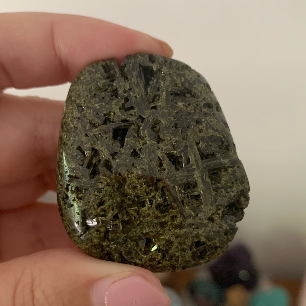 Epidote Crystal Palm Stone